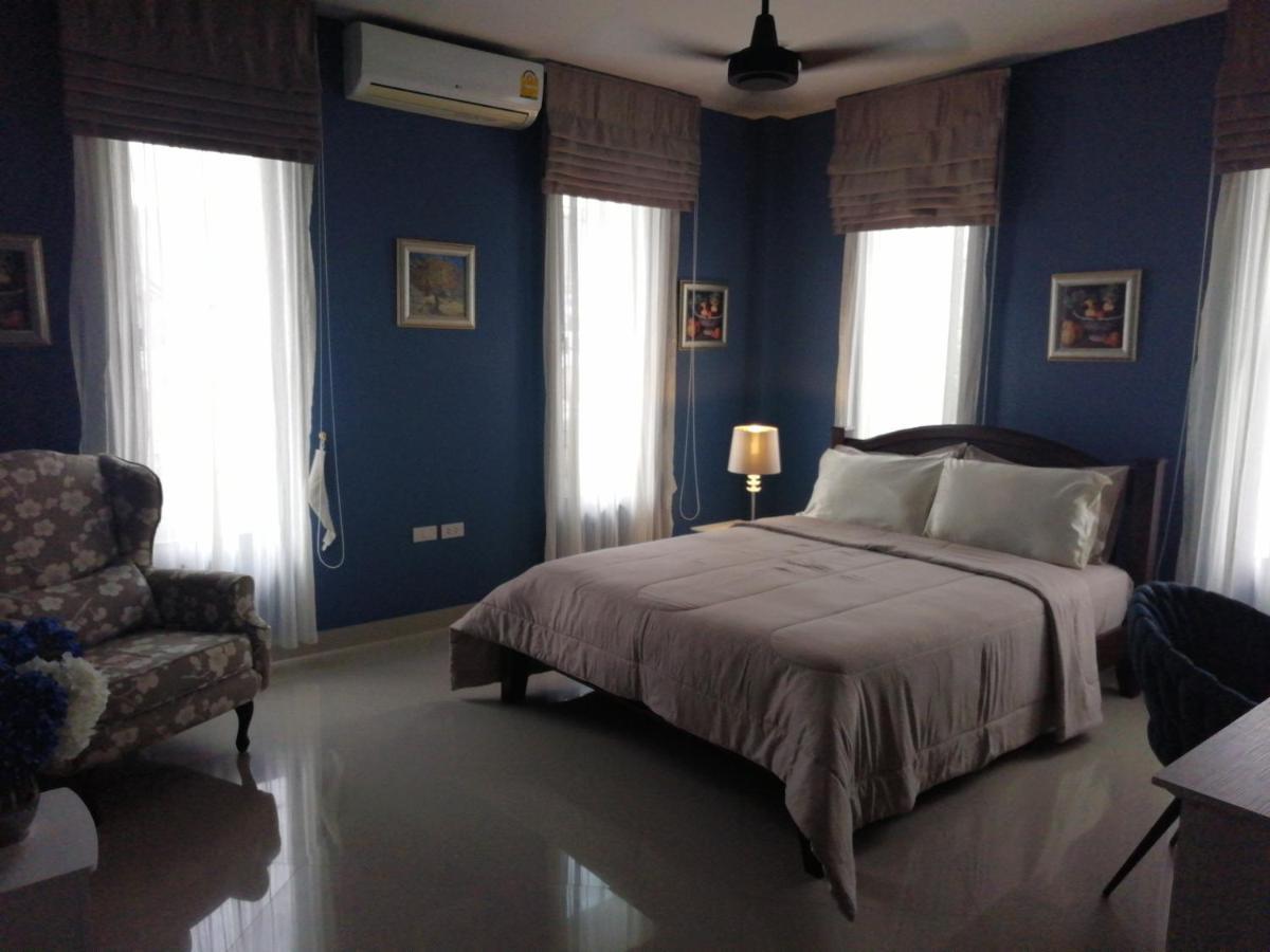 Klong Muang Beach Apartment Exteriör bild