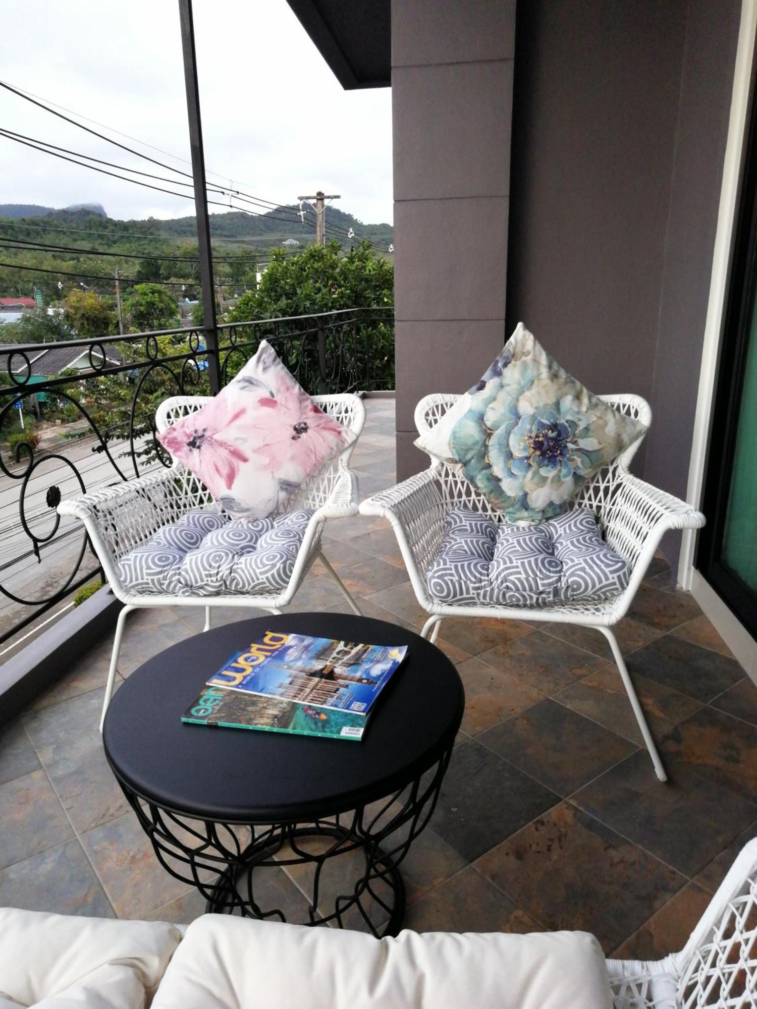 Klong Muang Beach Apartment Exteriör bild