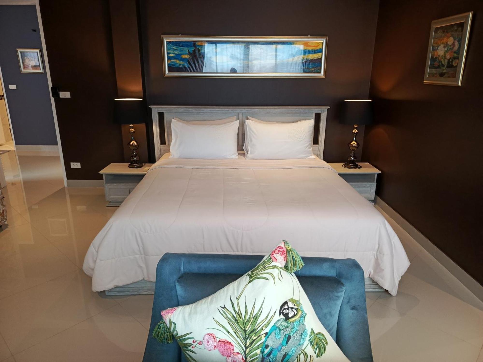 Klong Muang Beach Apartment Exteriör bild